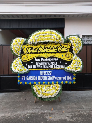 Papan Bunga Duka di Paal Merah